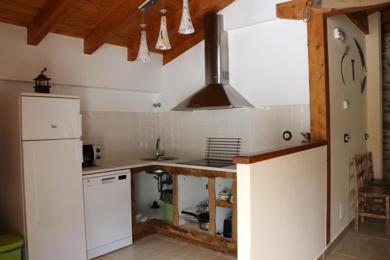 Luquiano Apartamentos Rurales Casa Lafuente מראה חיצוני תמונה