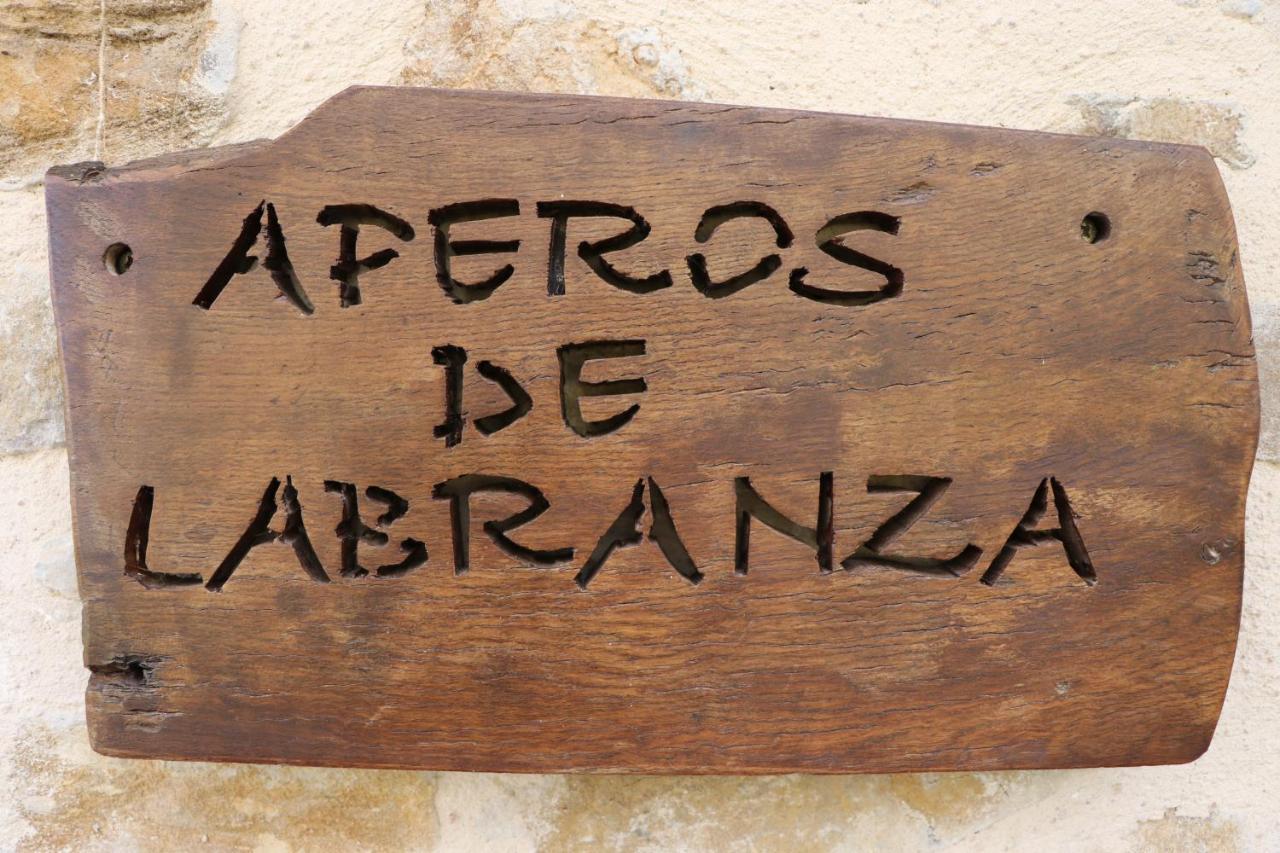Luquiano Apartamentos Rurales Casa Lafuente מראה חיצוני תמונה