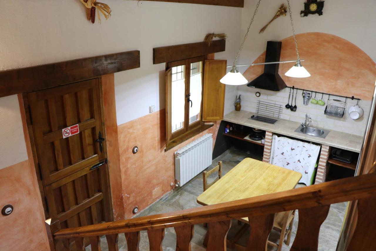 Luquiano Apartamentos Rurales Casa Lafuente מראה חיצוני תמונה