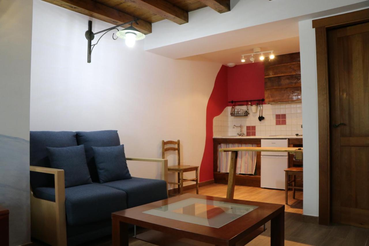 Luquiano Apartamentos Rurales Casa Lafuente מראה חיצוני תמונה